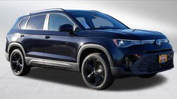 2026 Volkswagen Taos SE Black 4Motion