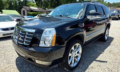 2013 Cadillac Escalade Luxury