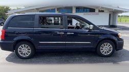 2014 Chrysler Town and Country Limited