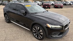2023 Volvo V60 Cross Country B5 Ultimate