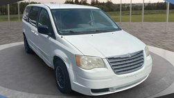 2010 Chrysler Town and Country LX