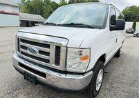 2013 Ford E-Series E-350 Super Duty XL