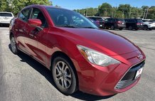 2017 Toyota Yaris iA Base