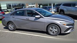 2024 Hyundai Elantra SE
