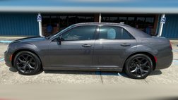 2021 Chrysler 300 Touring