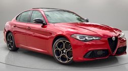2025 Alfa Romeo Giulia Intensa