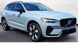 2024 Volvo XC60 Recharge T8 Ultimate Dark Theme