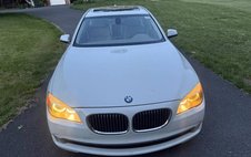 2012 BMW 7 Series 750i