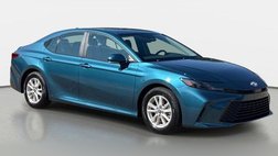 2025 Toyota Camry LE FWD