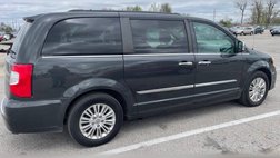 2011 Chrysler Town and Country Touring-L