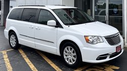2015 Chrysler Town and Country Touring