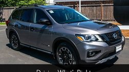 2019 Nissan Pathfinder SV