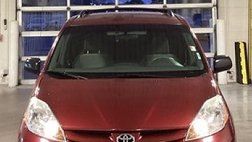 2010 Toyota Sienna LE