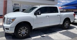 2020 Nissan Titan SV