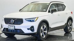 2026 Volvo XC40 B5 Plus