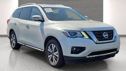 2017 Nissan Pathfinder SV