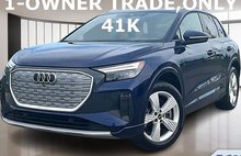 2022 Audi Q4 e-tron quattro Premium Plus 50