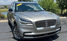 2023 Lincoln Aviator Standard