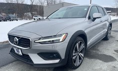 2025 Volvo V60 Cross Country B5 Plus