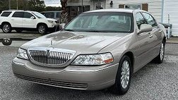 2003 Lincoln Town Car Signature