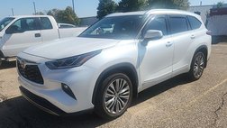 2022 Toyota Highlander Hybrid Platinum