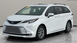2023 Toyota Sienna XLE 7-Passenger