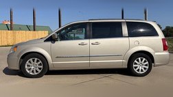 2016 Chrysler Town and Country Touring