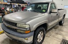 2000 Chevrolet Silverado 1500 LS