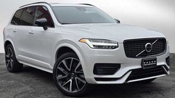 2023 Volvo XC90 Recharge T8 Ultimate Dark Theme