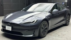 2023 Tesla Model S Plaid