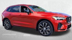 2023 Volvo XC60 B5 Plus Dark Theme
