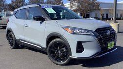 2023 Nissan Kicks SR