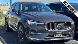 2023 Volvo XC60 B5 Ultimate Bright Theme