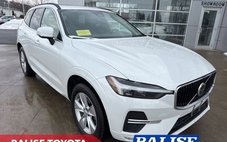 2022 Volvo XC60 B5 Momentum