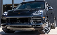 2023 Porsche Cayenne Turbo