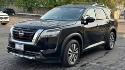 2024 Nissan Pathfinder SL