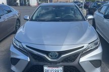 2019 Toyota Camry Hybrid SE