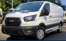 2023 Ford Transit 250