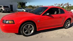 2004 Ford Mustang GT Deluxe