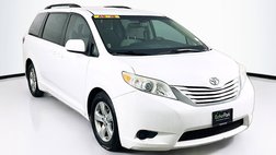 2017 Toyota Sienna LE 7-Passenger Mobility Auto Access