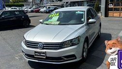 2016 Volkswagen Passat S