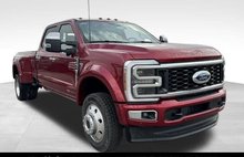2026 Ford F-450 Super Duty Platinum