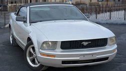 2005 Ford Mustang Deluxe