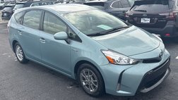 2017 Toyota Prius v Four