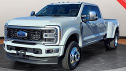 2025 Ford F-450 Super Duty Platinum