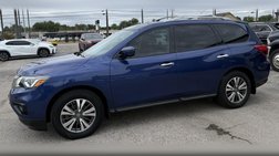 2017 Nissan Pathfinder Platinum