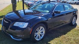 2017 Chrysler 300 Limited