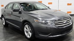 2016 Ford Taurus SE