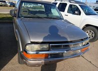 1996 Chevrolet S-10 LS