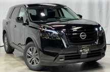 2025 Nissan Pathfinder S